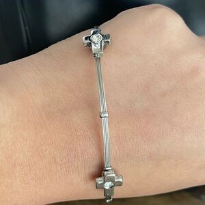 Stainless steel cross cz wired bracelet